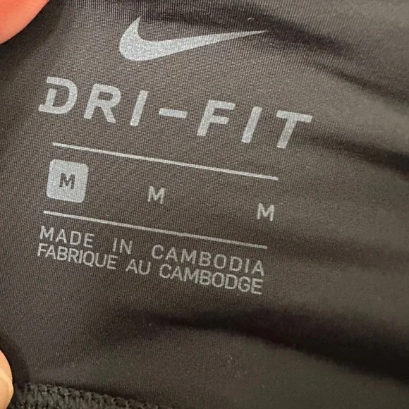 Nike Black Dri-FIT Performance 7/8 Leggings medium Running Walking Training - Picture 14 of 17